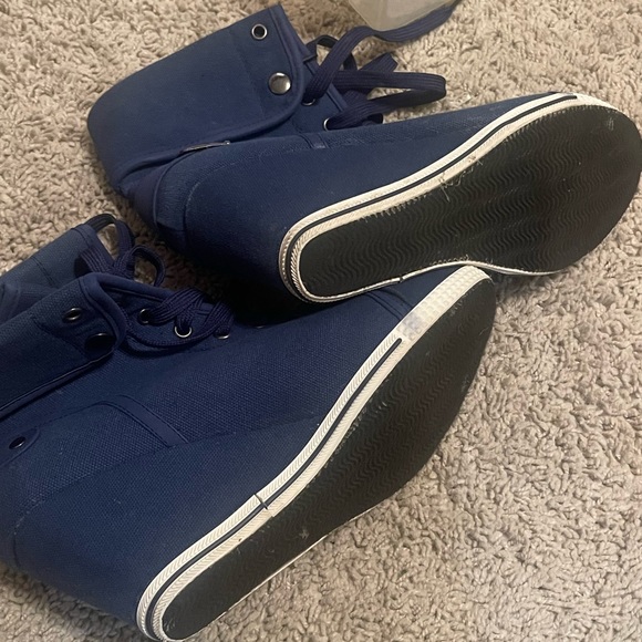 COPY - Bucco Aviva Wedge Sneakers, Blue size 10 - Picture 4 of 5